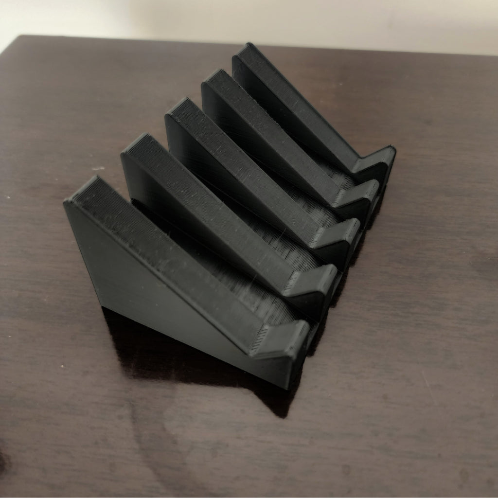 Saboneteira Inclinada para Pia com 5 Estrias - Minimalista, Elegante e Moderno para Banheiro